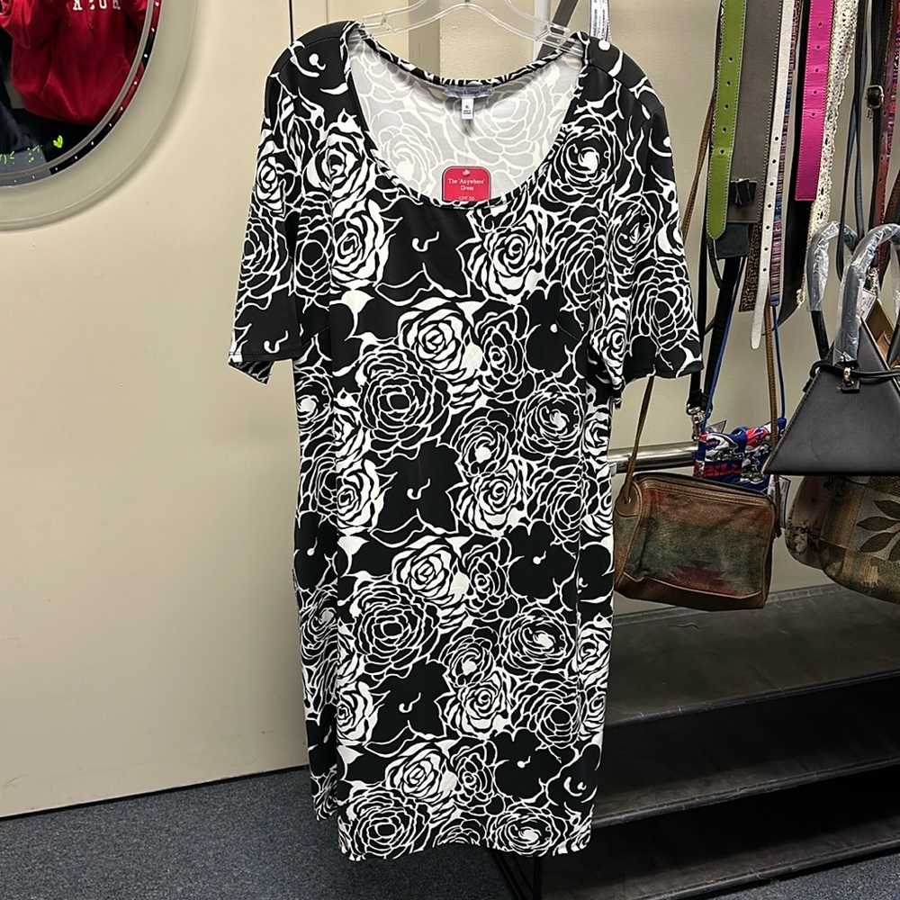 💜Sunsets and Sweet Tea Black White Sundress XL